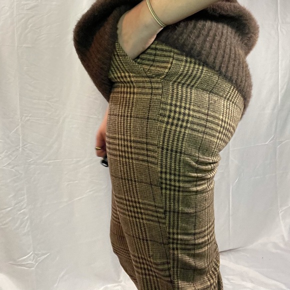 Brown Tailored Pant - Picture 12 of 13